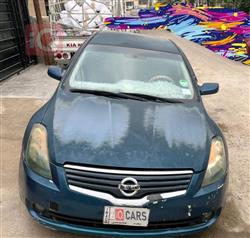 نيسان ألتيما